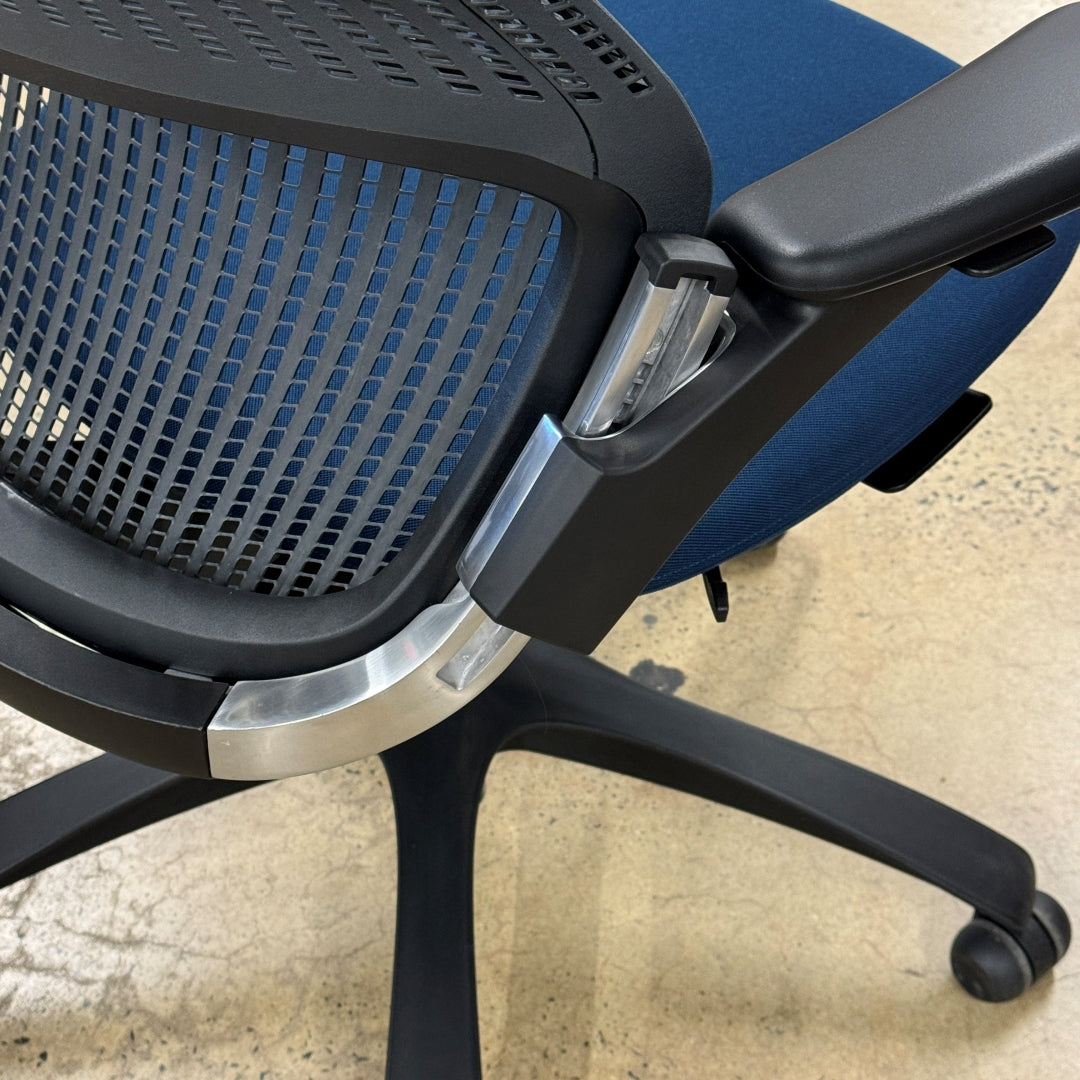 Generation Chair by Knoll (2)
