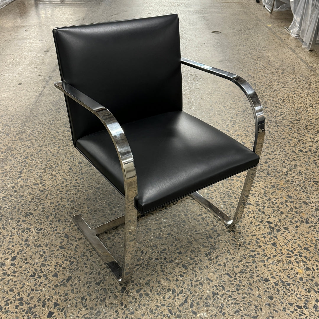 Brno Flat Bar Chair Stainless/Leather(10) by Mies Van der Rohe