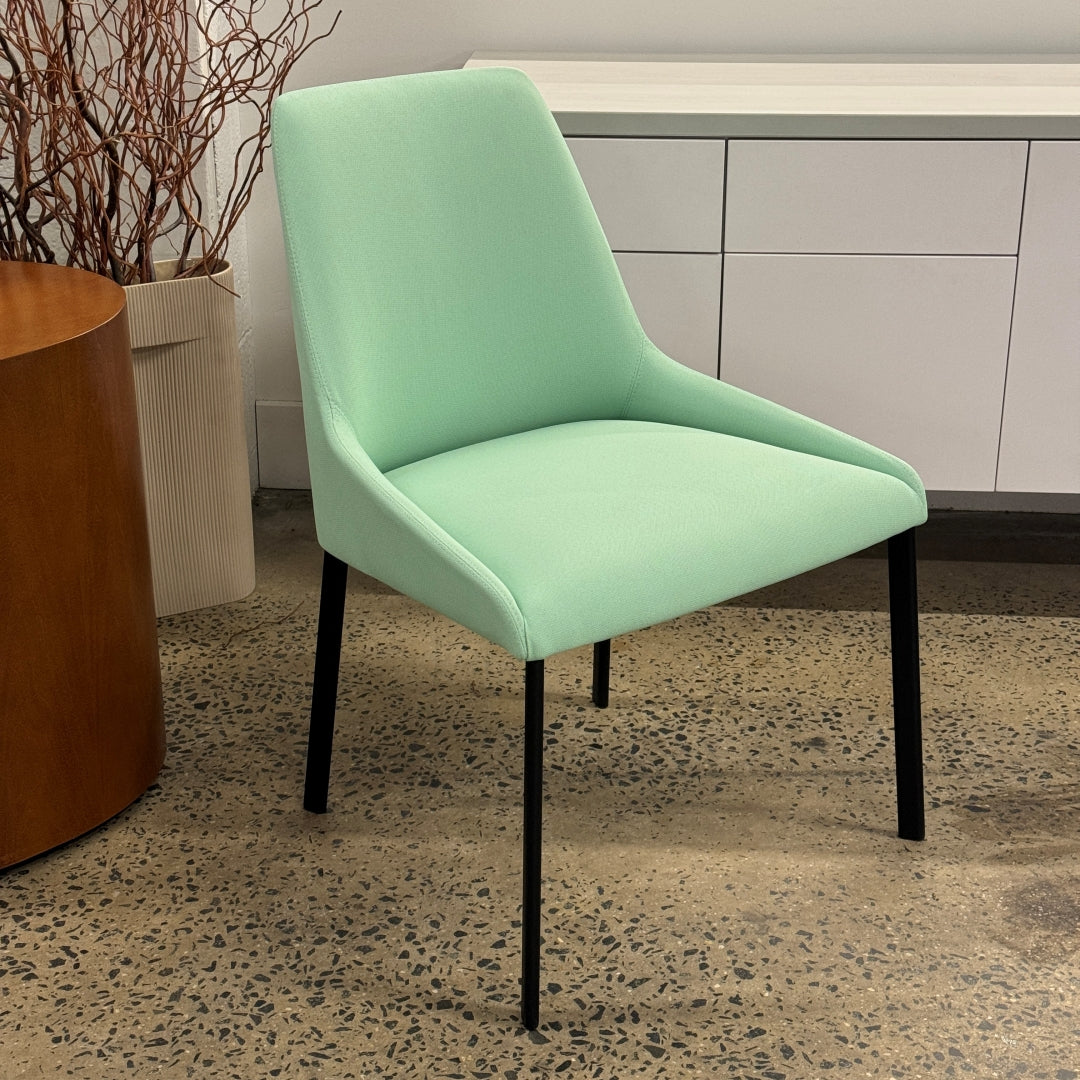 Andreu World ALYA Side Chair (4)