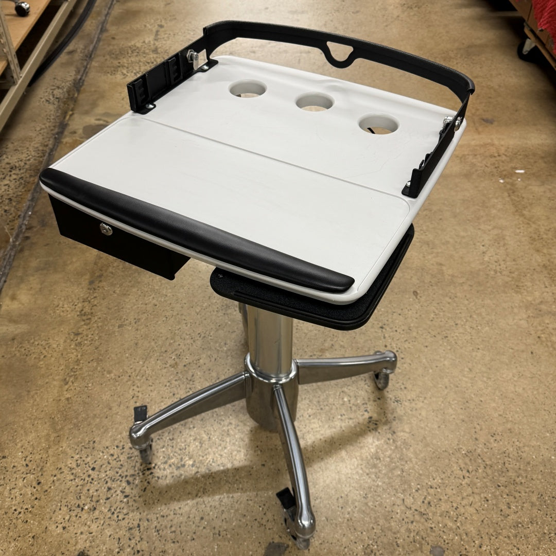 Altus Locking Laptop Mobile Cart (12)