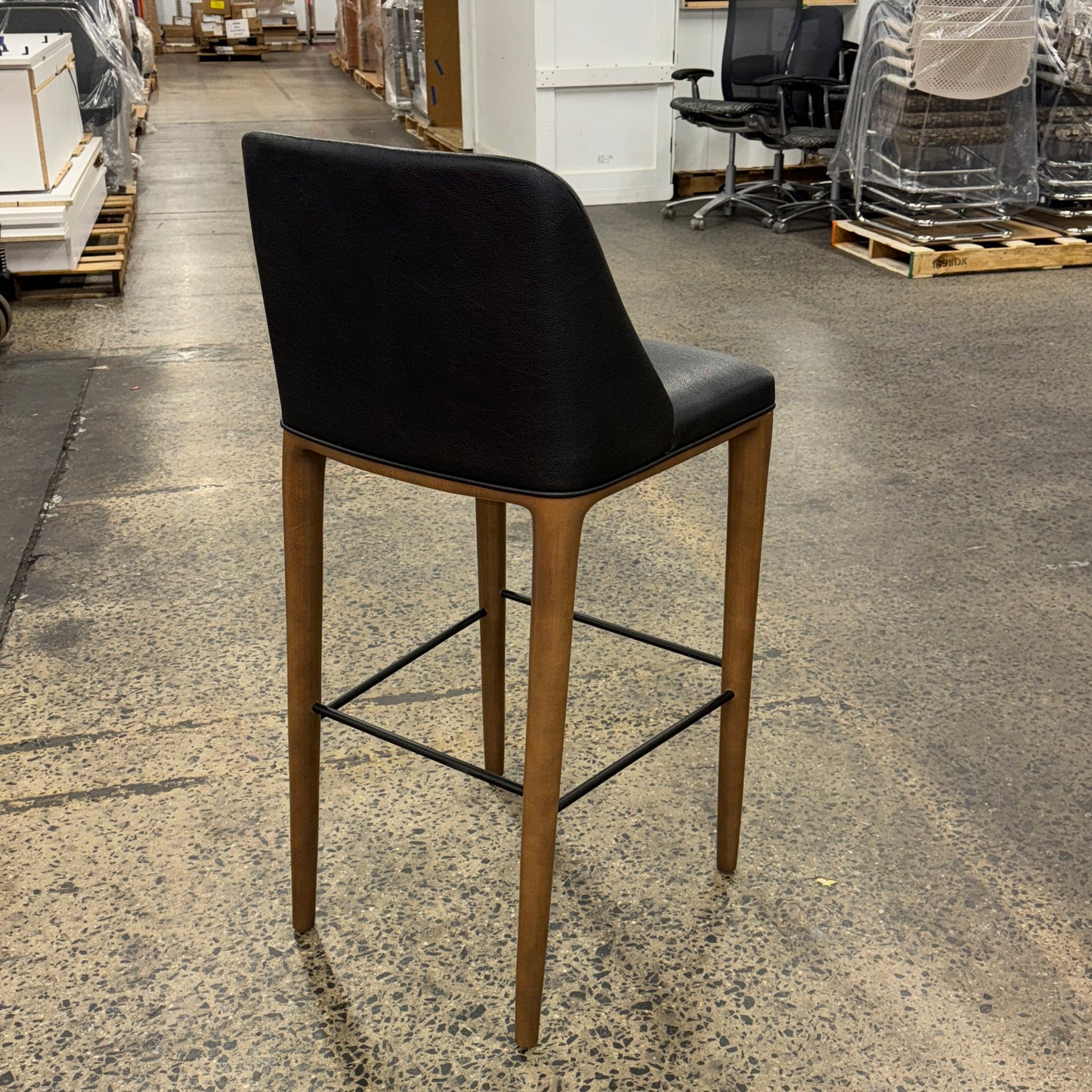 Barstools (5) Leather upholstery wood legs