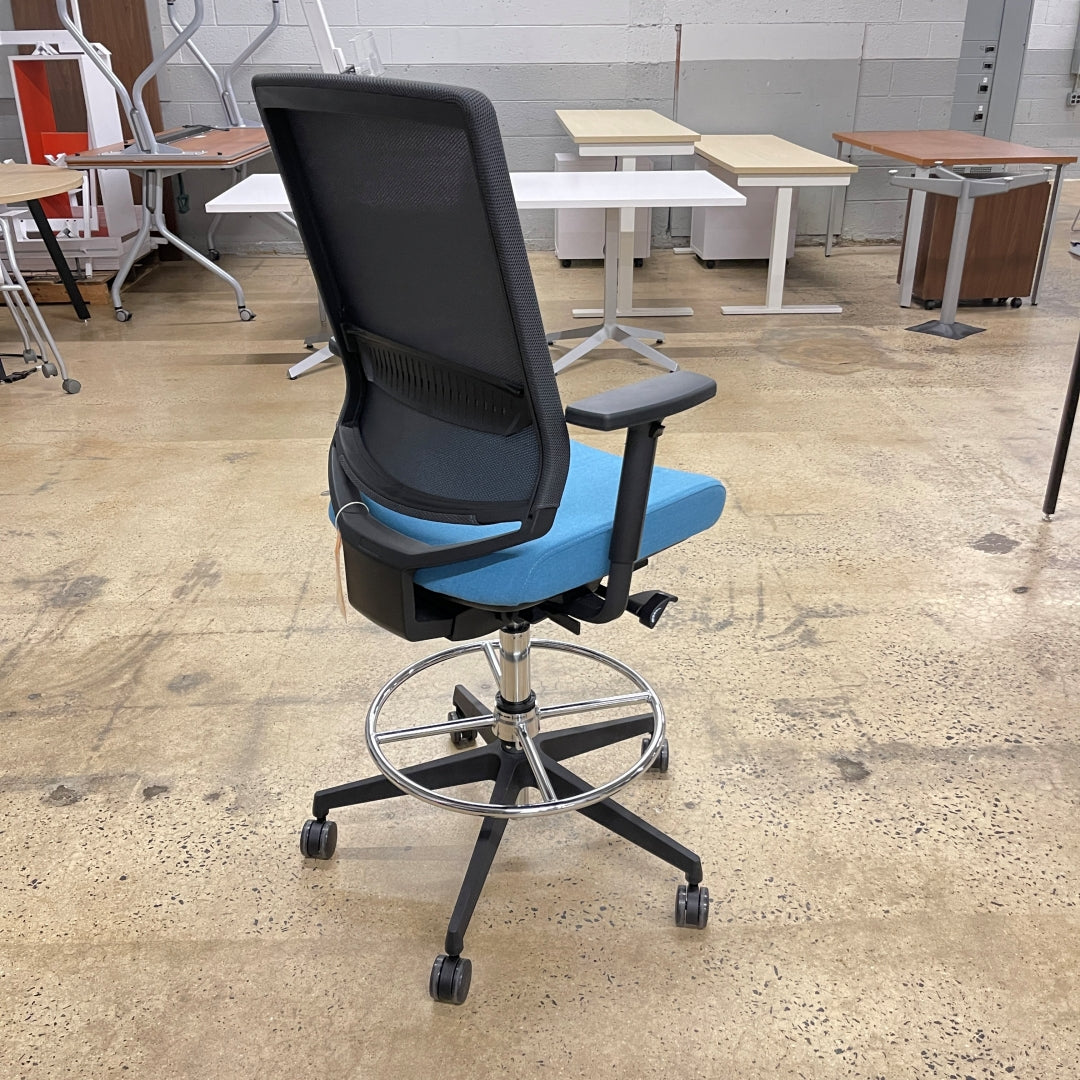 Aiko Task Stool by Dauphin