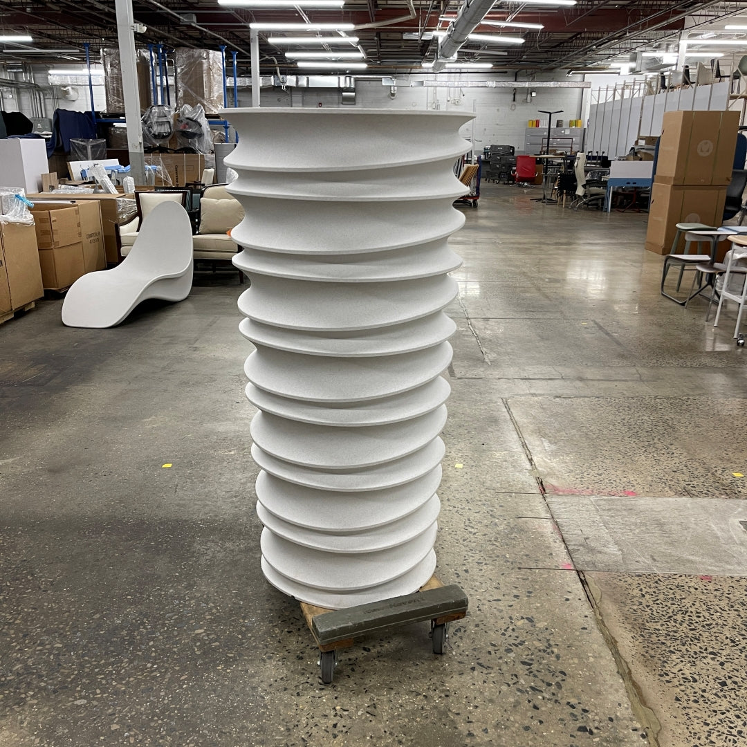 Tonik Swizzle Planter Large
