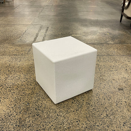 Tonik Tumbler Table / Stool 18"