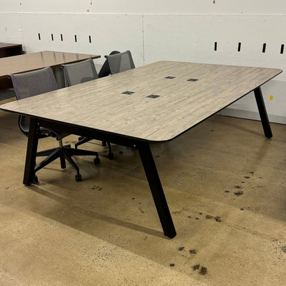 Sawhorse Work Table With Library Top