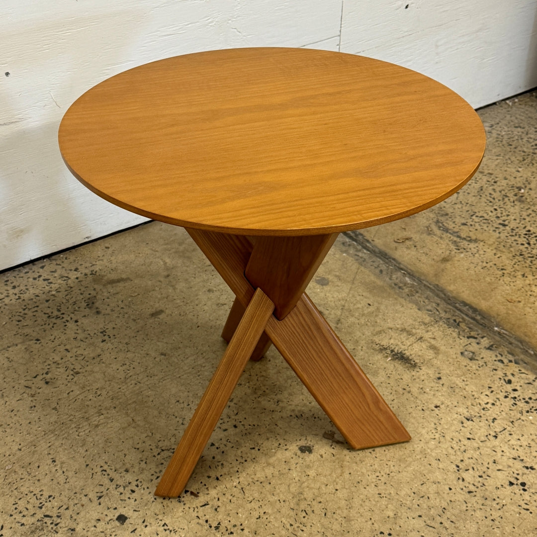 "Beck" 22 in. Round Wood End Table by OFS