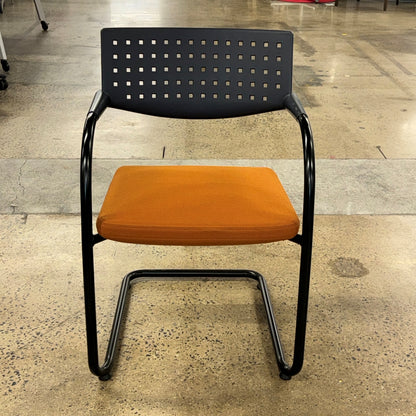 Vitra VisaVis Armchair