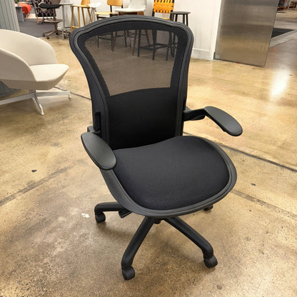 Viper Task Chair by Dauphin