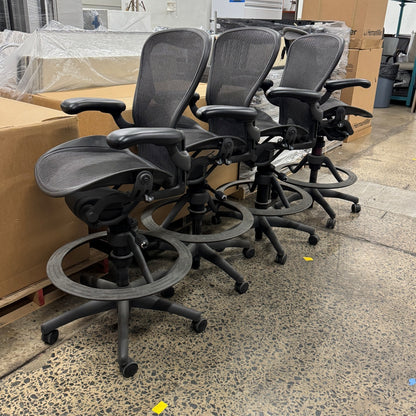 Aeron Stools, B-Size, Graphite (4)
