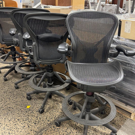 Aeron Stools, B-Size, Graphite (4)