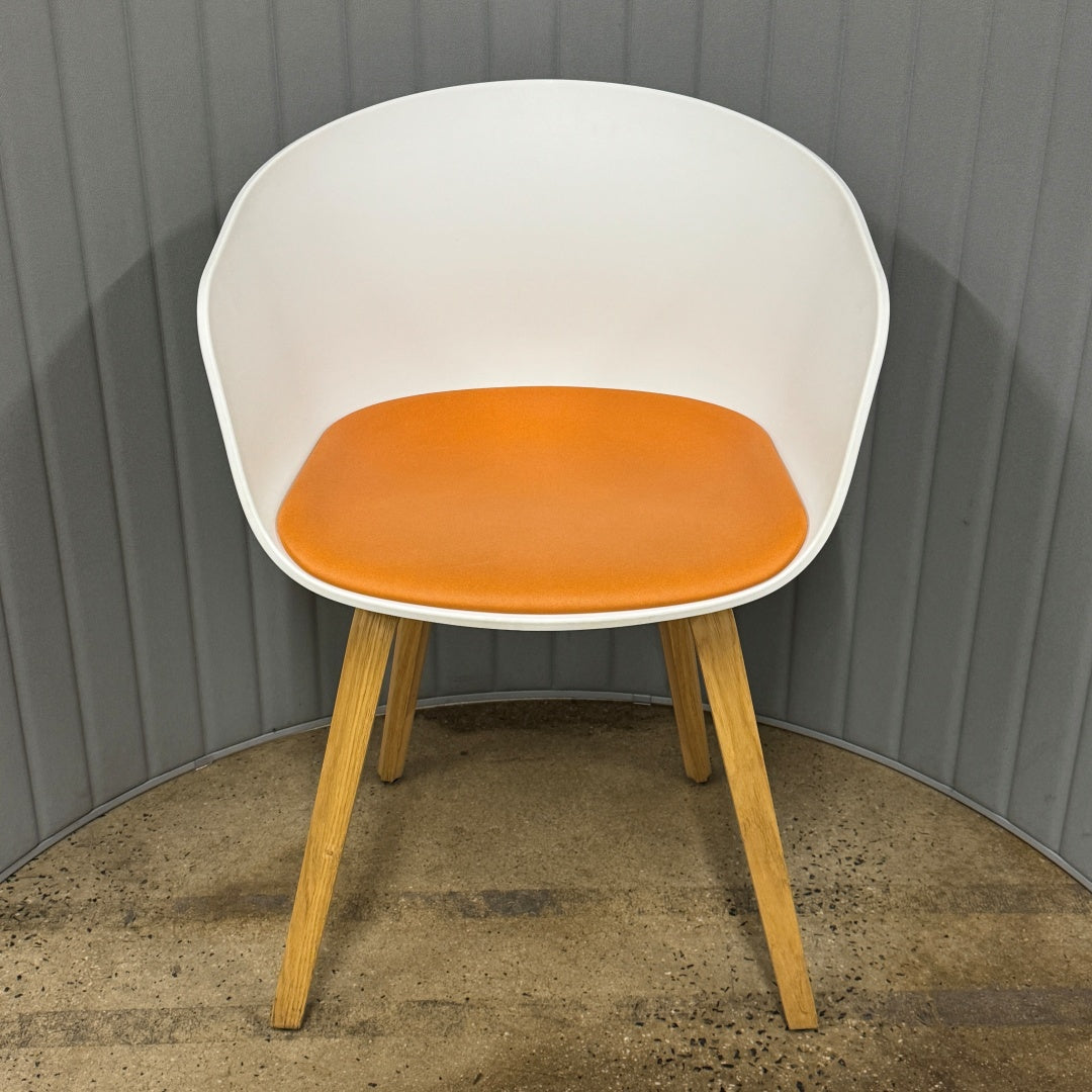 HAY About A Chair, white w seat pad (5)