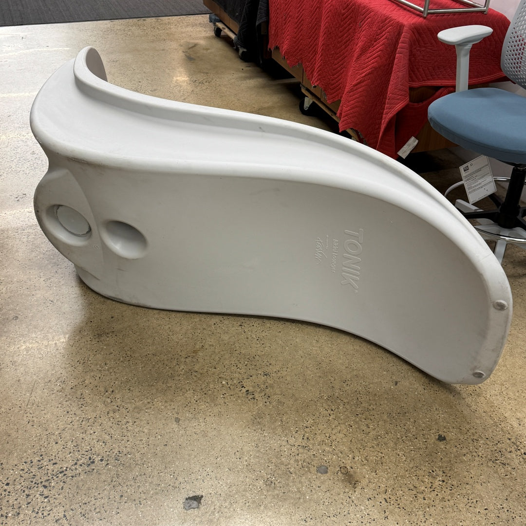 Tonik Bikini Lounger