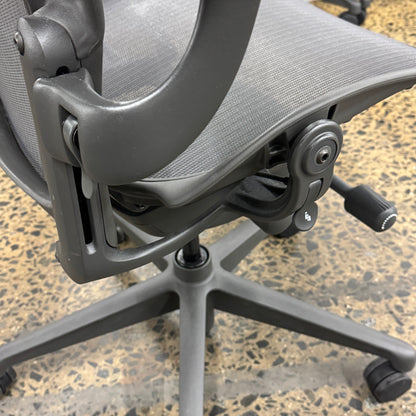 Aeron Chairs, B-Size, Graphite (12)