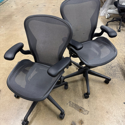 Aeron Chairs, B-Size, Graphite (12)
