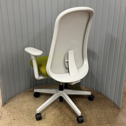 Lino Chair by Herman Miller - Green Seat (3)