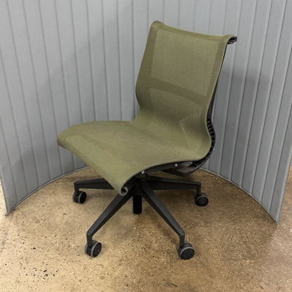 Setu Chairs - Green Mesh (4)